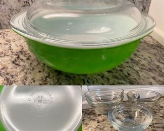 Green Vintage 2Qt Covered Pyrex #25