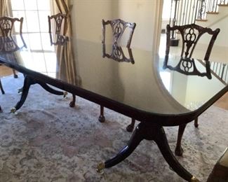 Duncan Phyfe Seats 8-12 *Carpet NFS