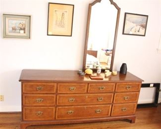 Henredon dresser with mirror.