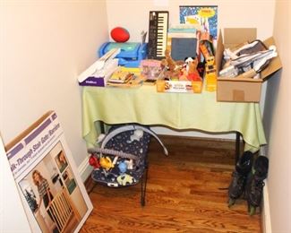 Misc. children's items.