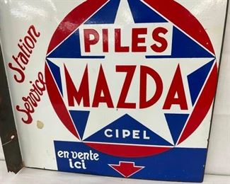 CLOSEUP MEASURES 18X16