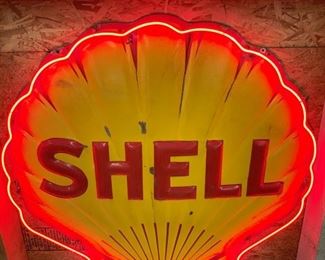 PORC. 48IN CLAM SHELL SIGN