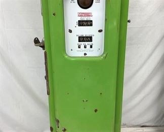 NATIONAL MOD. 66 FLYING A GAS PUMP 