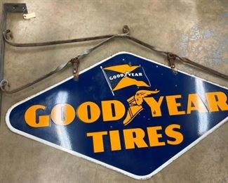 PORC.GOODYEAR TIREDS SWINGER SIGN