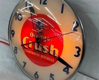 SIDE VIEW LIGHTED CRUSH CLOCK