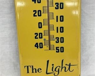 BOTTOM VIEW THE LIGHT REFRESHMENT