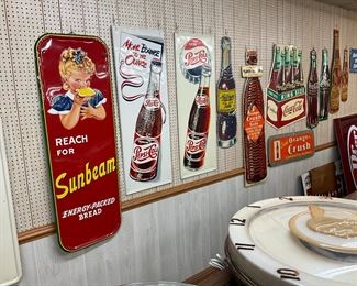 SAMPLE PHOTO ADVERTISING SIGNS