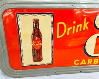 CLOSEUP W/ CRUSH BOTTLE