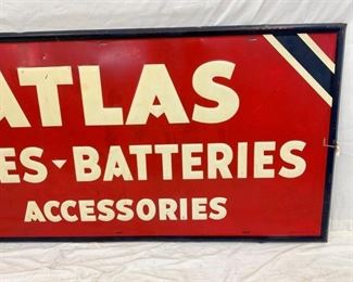 CLOSEUP RIGHTSIDE EMB. ATLAS