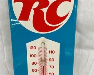 CLOSEUP TOP RC THERMOMETER