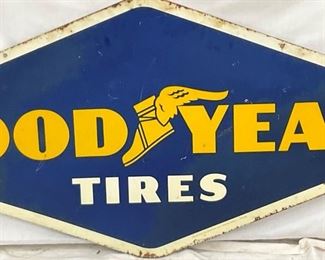 CLOSEUP GOODYEAR 54X25