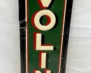 BOTTOM VERT. EMB. VALVOLINE SIGN