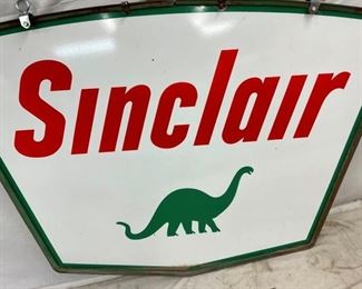 CLOSEUP PORC. W/ BRACKET