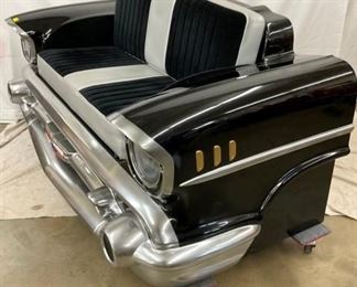 SIDE VIEW 1957 CHEVROLET