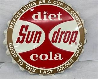 CLOSEUP EMB. SUNDROP COLA CAP SIGN