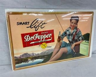 NEHI CARDBOARD W/ MOM & KIDS