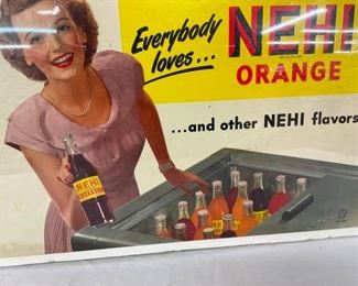 CLOSEUP NEHI COOLER W/ BOTTLES