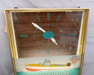 CLOSEUP 13X15 NICE GRAPHICS