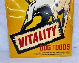 NICE EMB. DOG GRAPHICS