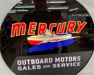 CLOSEUP MERCURY OUTBOARD LIGHTUP