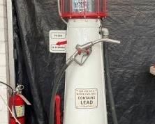 GILBARCO MODEL 176 10G. VISABLE PUMP