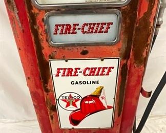 CLOSEUP W/ ORIG. PORC. PUMP PLATES