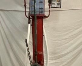 OTHERSIDE 5G. MODEL 17 FRY MAE WEST