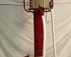 10G. FRY MAE WEST VISIBLE GAS PUMP