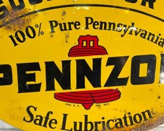 CLOSE UP PENNZOIL SIGN 