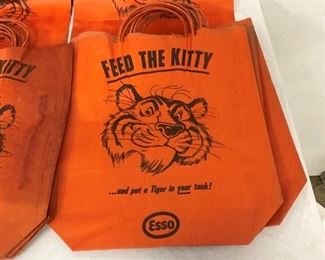 FEED THE KITTY ESSO BAGS W/TIGER 