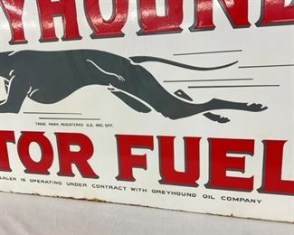 CLOSE UP BOTTOM VIEW 