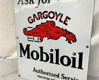 RIGHTSIDE PORC. MOBILOIL SIGN 