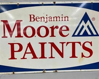 CLOSE UP 72X36 BENJAMIN MOORE PORC. SIGN