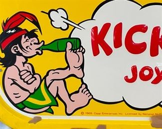 CLOSE UP BOTTOM NOS KICKAPOO W/MEN