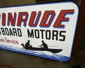 MEASURES 59 1/2 X 30 1/2