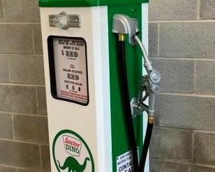 SIDE 2 SINCLAIR CONT. PUMP W/DINO GLOBE 