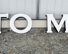 17FT. AUTO MALL LETTER SIGN