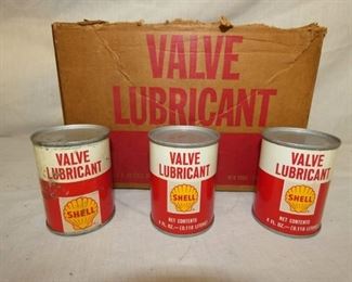 CLOSEUP W/ CLAM SHELL ON CANS OLD STOCK