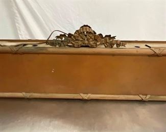 CLOSE UP BACK DETAIL 