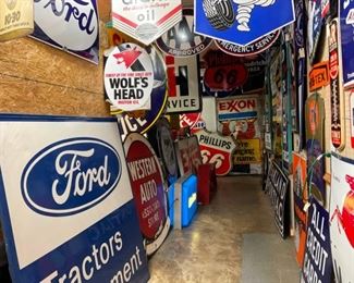 GROUP PHOTO PORC. SIGN COLLECTION 