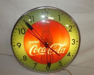 COCA-COLA LIGHTED PAM CLOCK 