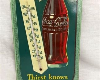 BOTTOM W/ NICE GRAPHICS