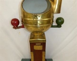 NICE KELVIN HUGHES BINNACLE