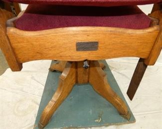 CLOSEUP W/ ORIG. TAG