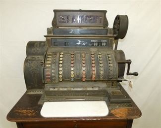 CLOSEUP MEASURES 66X28