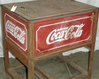 SIDE VIEW COKE COOLER