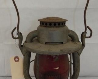 NY,N,H&H RR LANTERN RED GLOBE