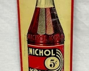 VERTICAL NICHOL KOLA SIGN W/ BOTTLE