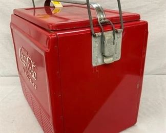 EMB. COCA COLA CHEST