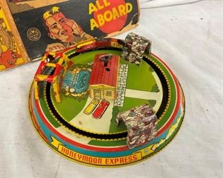 MEASURES 9IN W/ ORIG. BOX